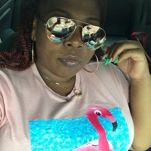 Meet your Posher, Sherita